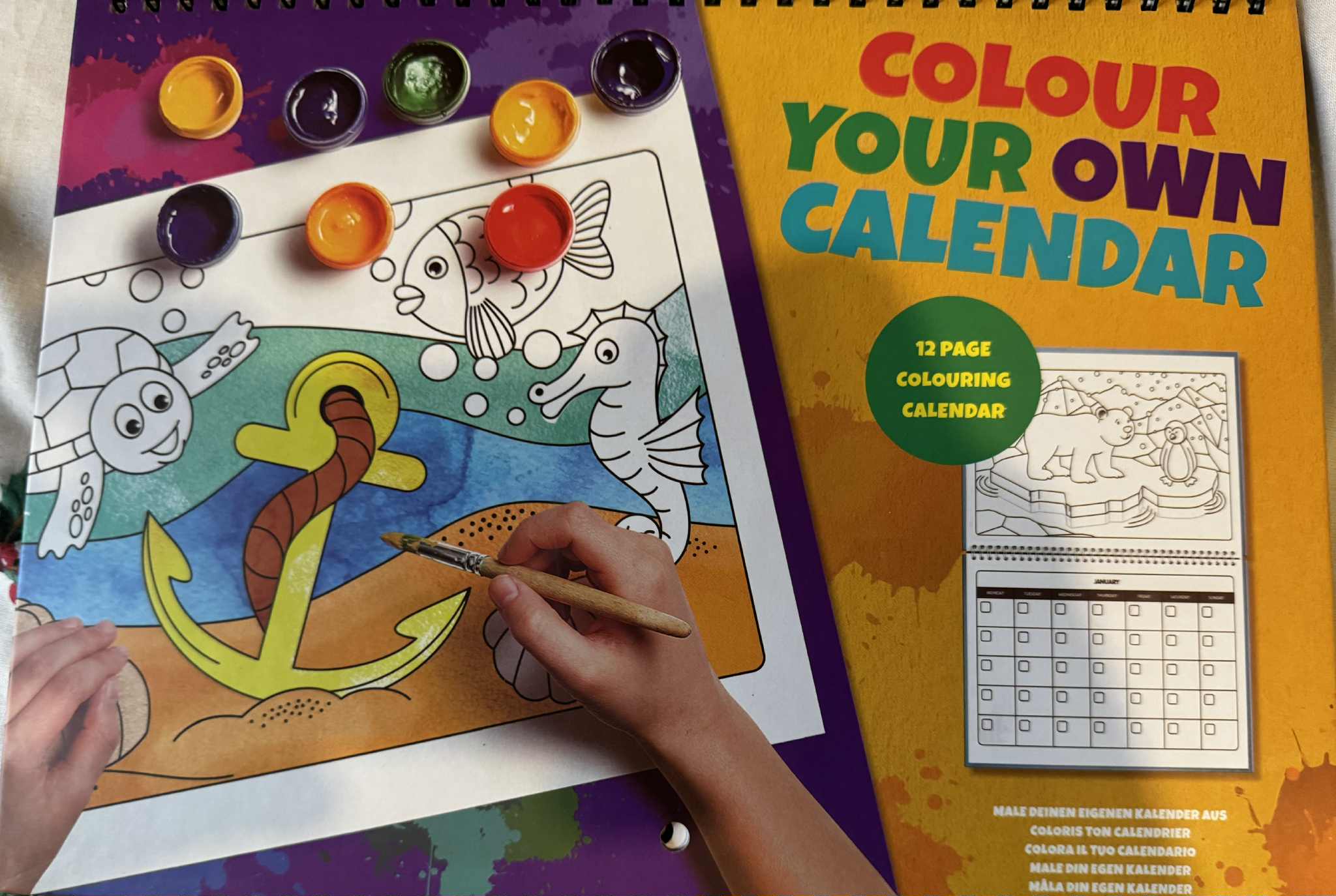 Paint your own Calendar